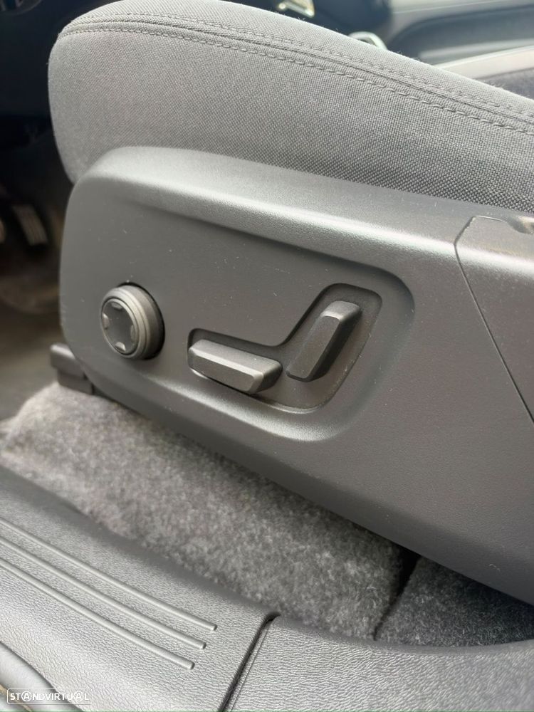 Volvo C40 Recharge Twin First Edition - 17
