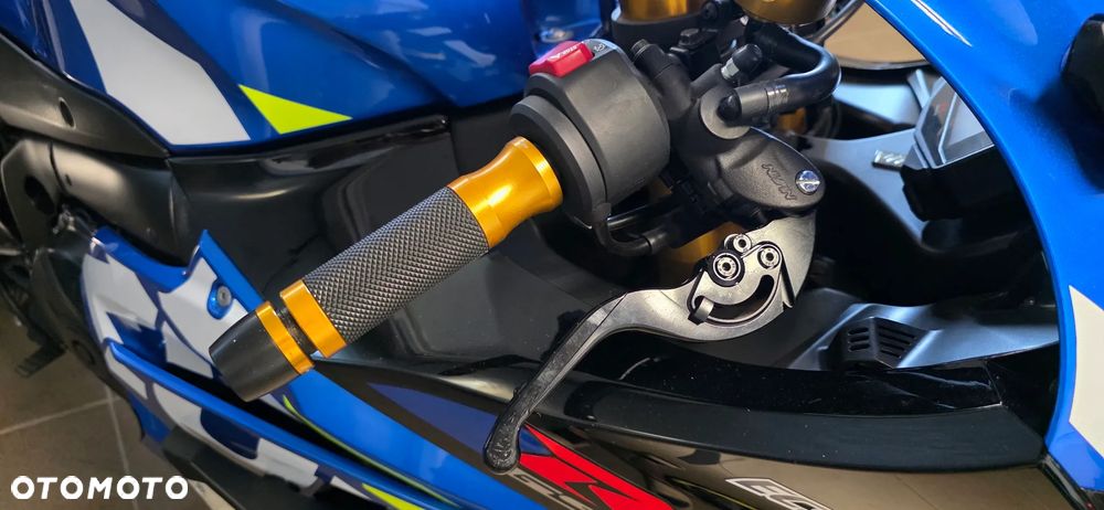 Suzuki GSX-R - 10