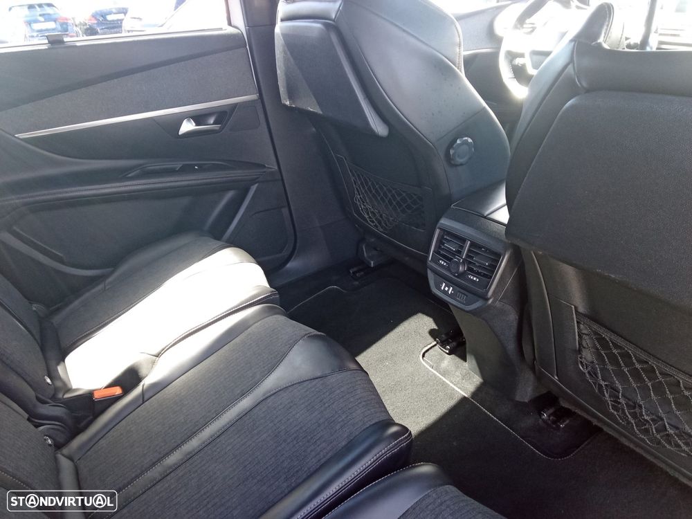 Peugeot 5008 1.5 BlueHDi GT Line - 28