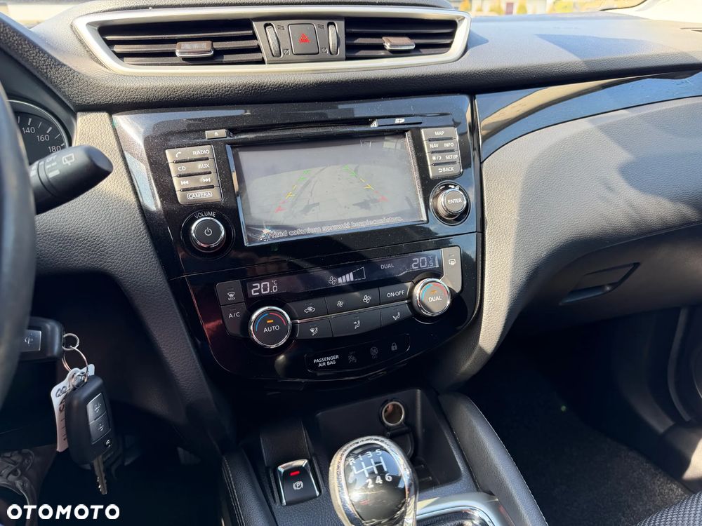 Nissan Qashqai 1.5 dCi DPF visia - 12