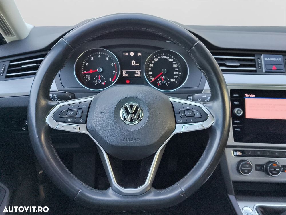 Volkswagen Passat 1.5 TSI ACT Advance - 27