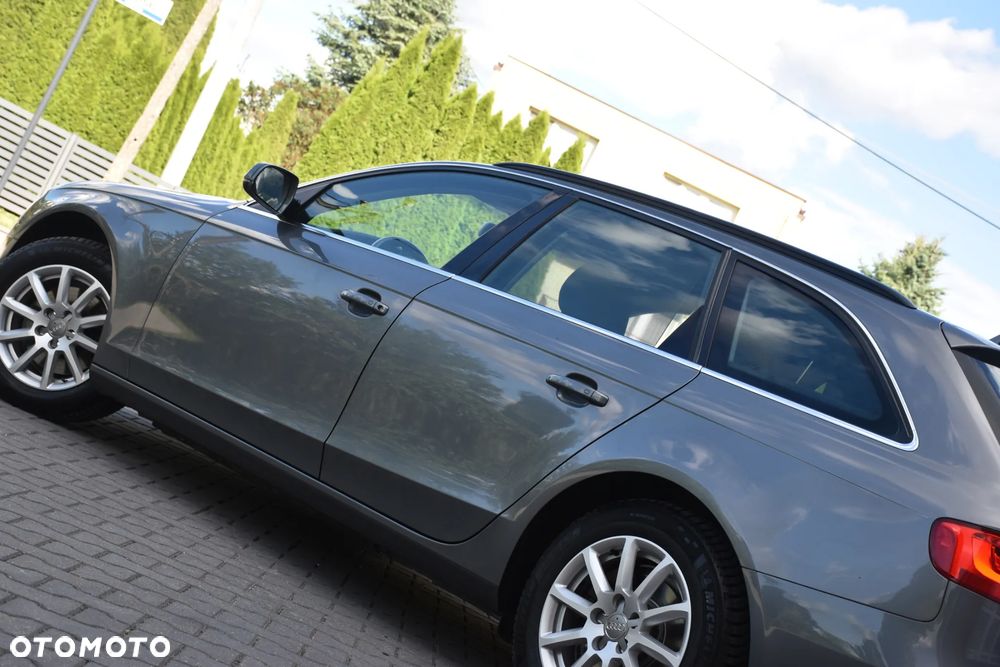 Audi A4 Avant 2.0 TDI DPF clean diesel Ambiente - 40