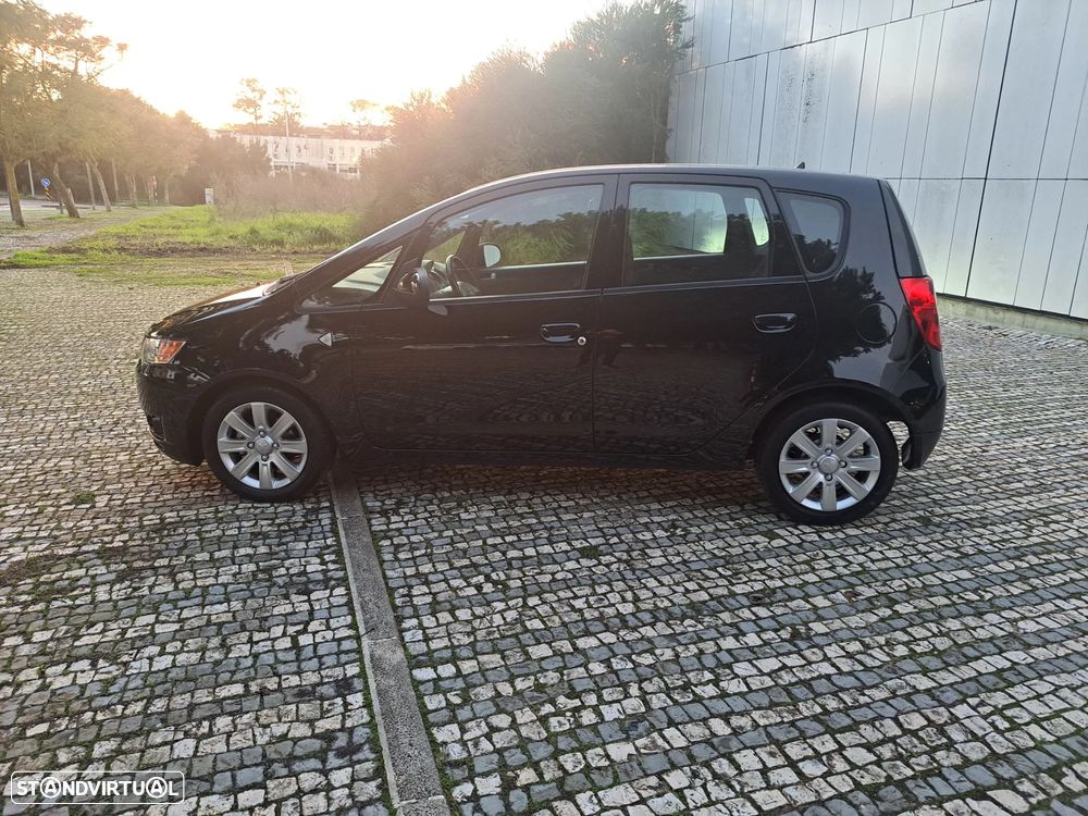 Mitsubishi Colt 1.1 Invite - 12