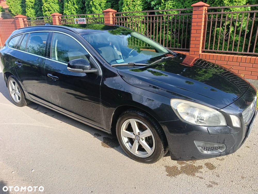 Volvo V60 D3 Summum - 3