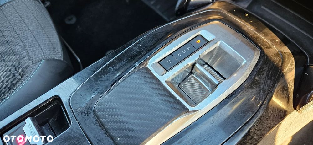 Peugeot 208 PureTech 100 EAT8 Active Pack - 16