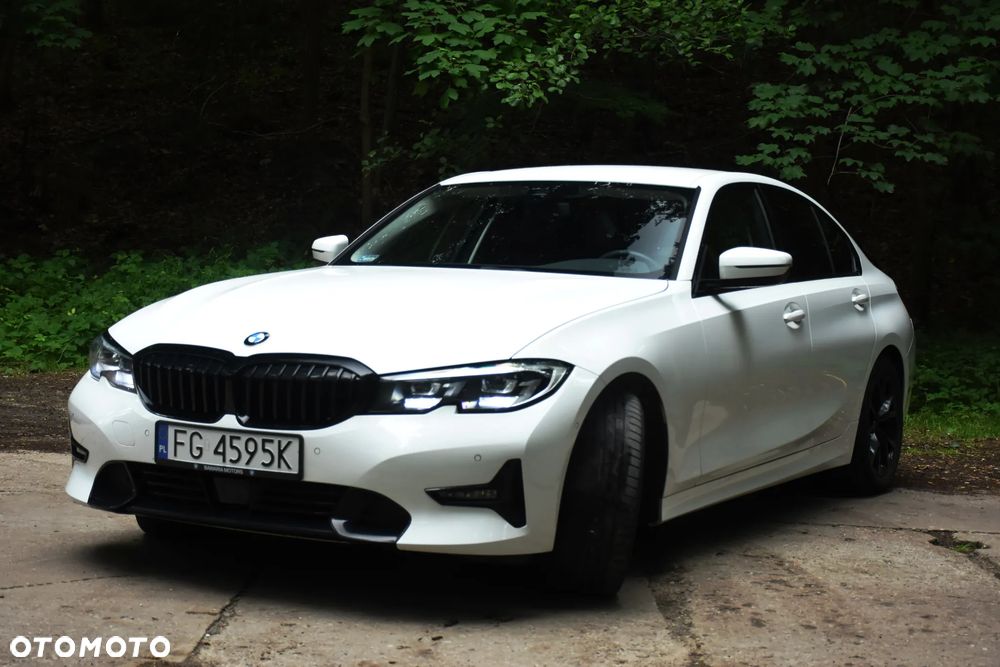 BMW Seria 3 320i - 2