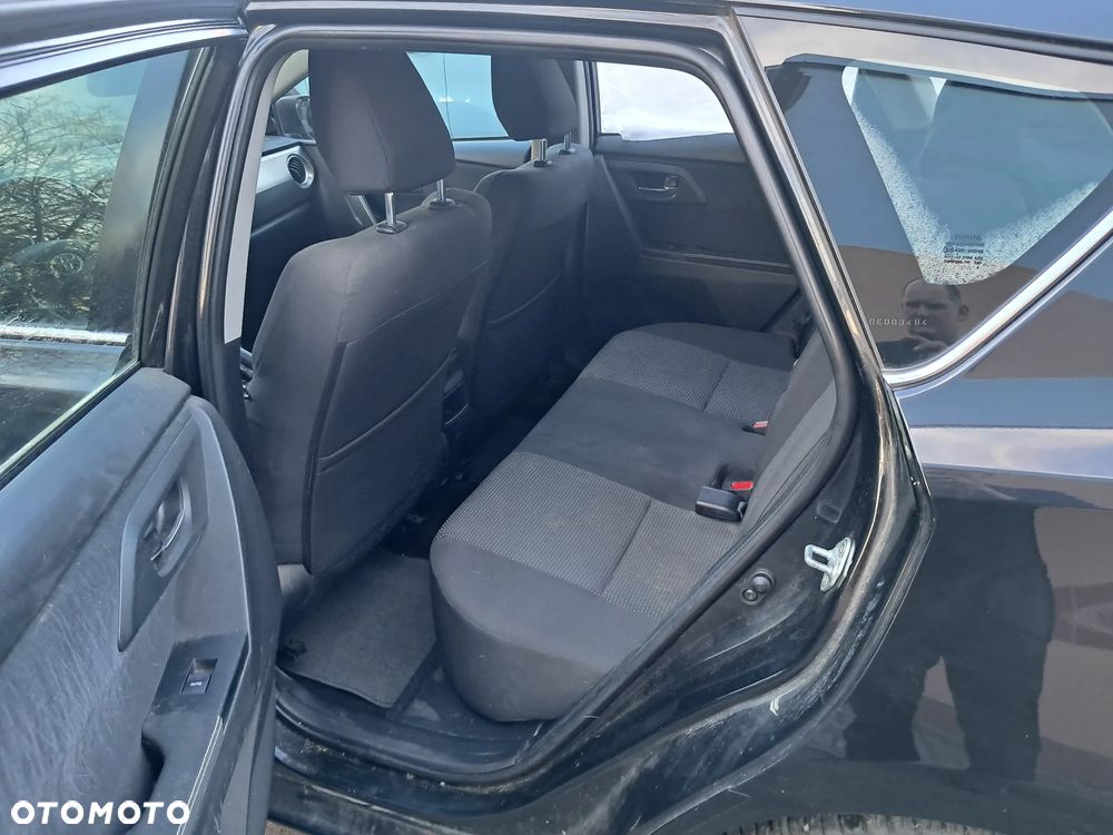 Toyota Auris - 7