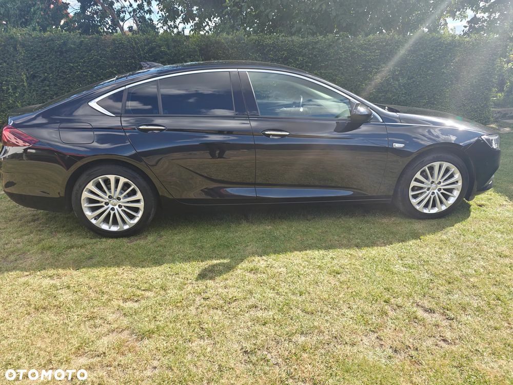 Opel Insignia 1.5 T Innovation S&S - 12