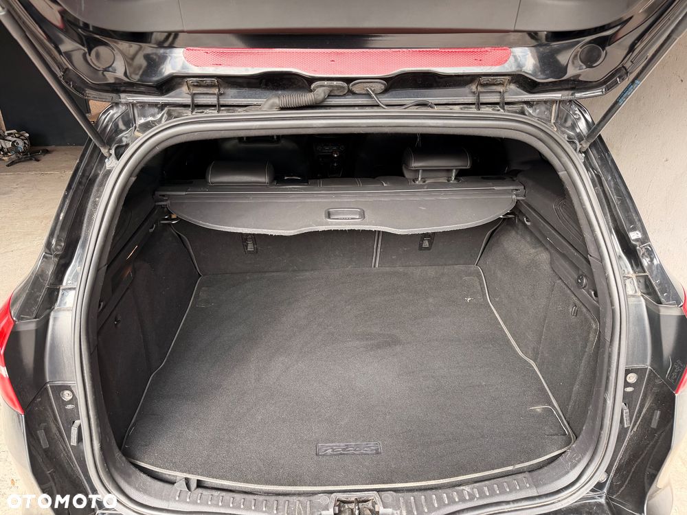 Ford Focus 2.0 EcoBoost ST-2 - 10