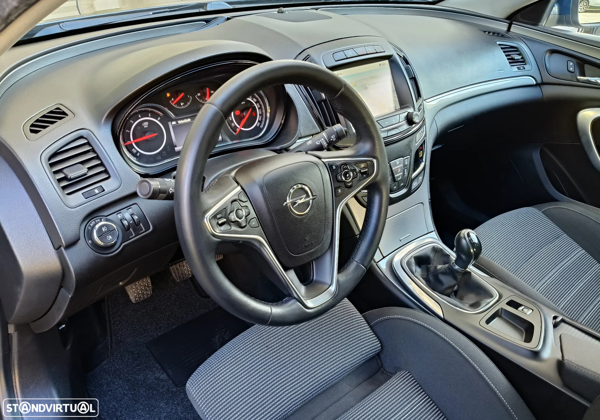 Opel Insignia 1.6 CDTi Executive S/S - 12