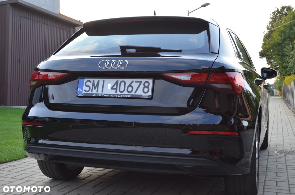 Audi A3 Sportback - 4