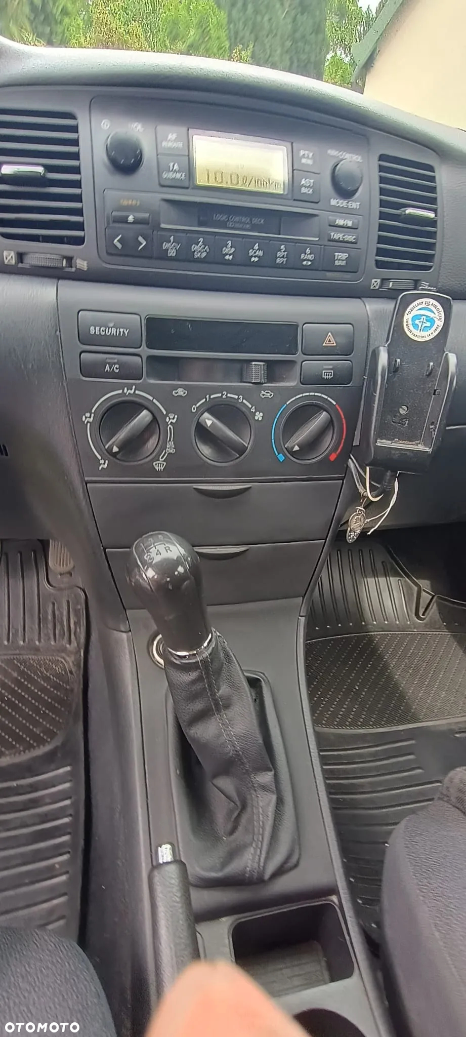 Toyota Corolla - 10