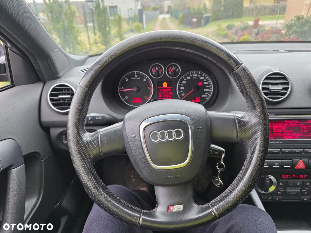 Audi A3 Sportback 2.0 TDI DPF Quattro Attraction - 9