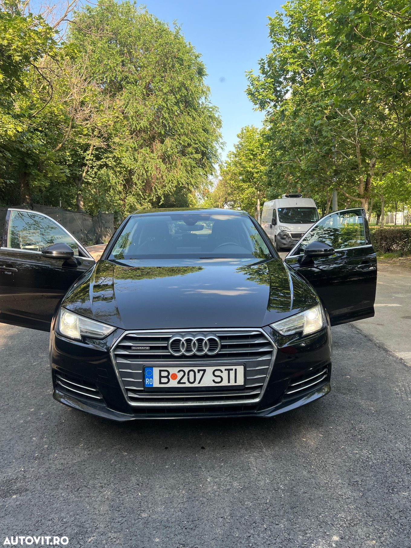 Audi A4 2.0 TDI S tronic quattro sport - 1