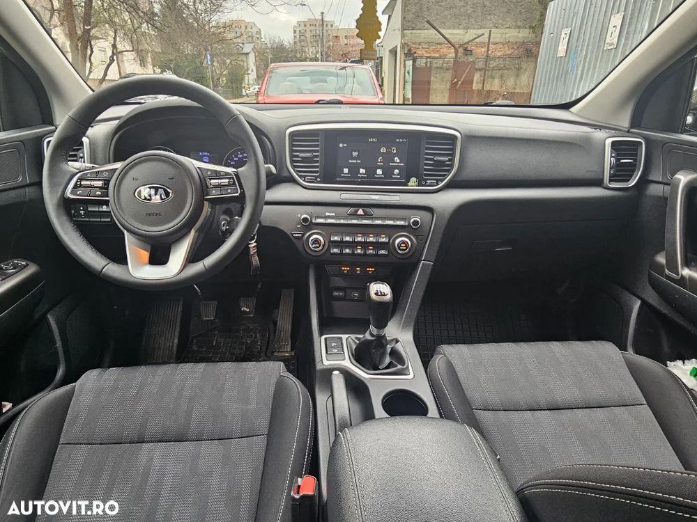 Kia Sportage 1.6 GDI 6MT 4x2 Style - 15