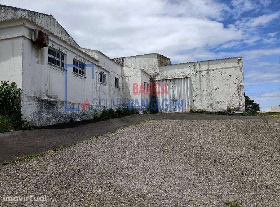 ARMAZEM INDUSTRIAL - TERCEIRA - PRAIA DA VITORIA - Grande imagem: 2/22