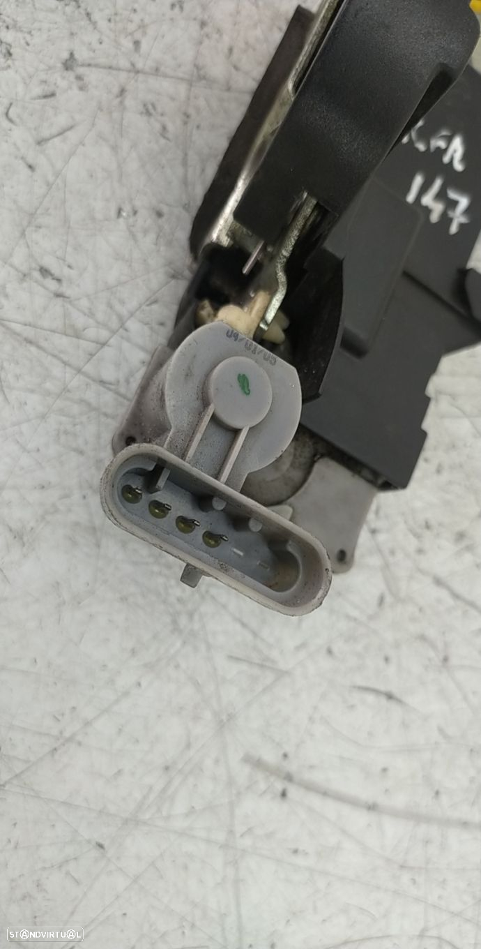 Fecho Porta  Tras Esquerdo Alfa Romeo 147 (937_) - 4