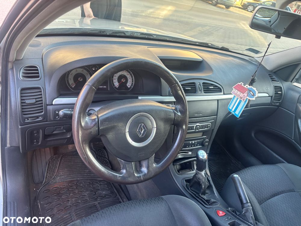 Renault Laguna - 12