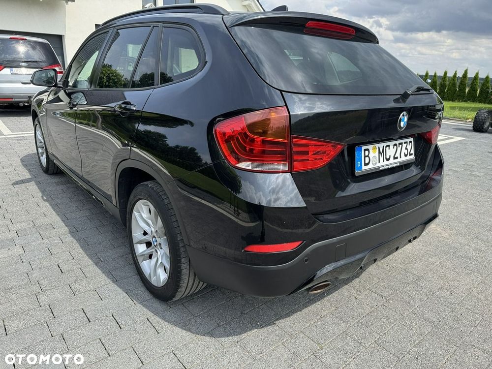 BMW X1 sDrive18d Sport Line - 6