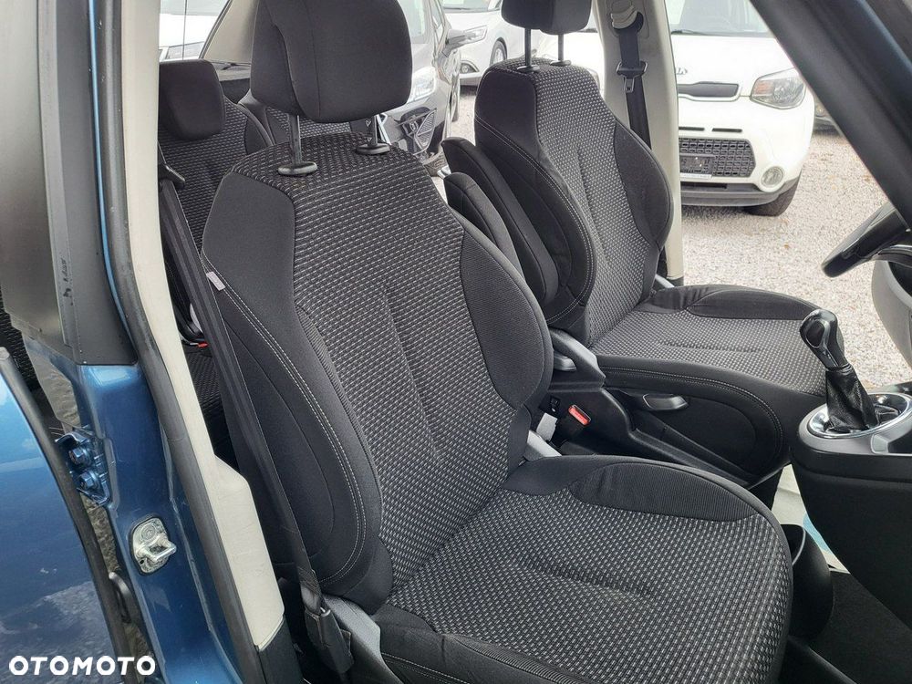 Citroën C4 Picasso - 19