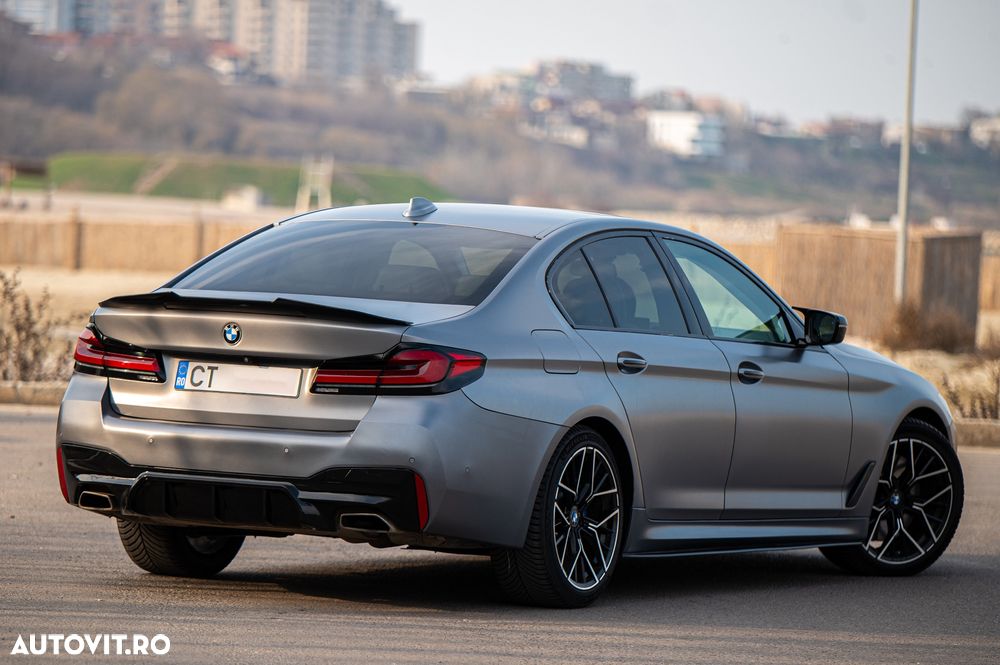 BMW Seria 5 540i xDrive AT - 7