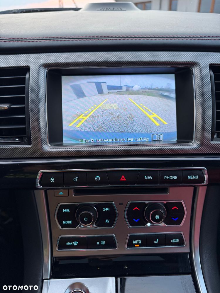 Jaguar XF XFR 5.0 V8 Kompressor - 35