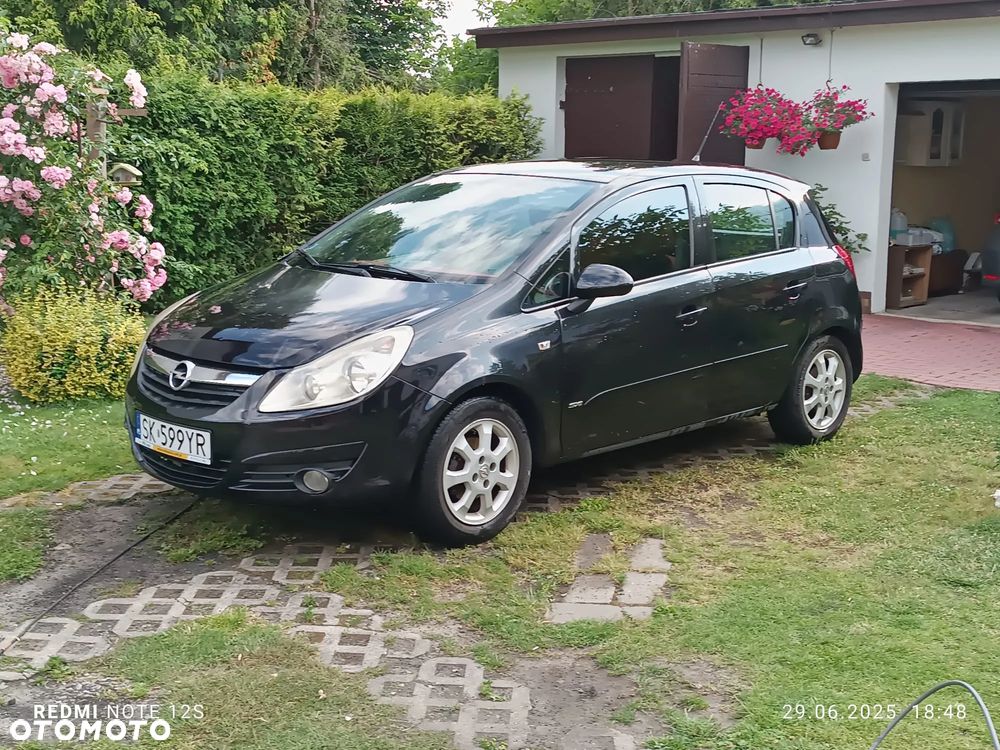 Opel Corsa 1.4 16V Cosmo - 6