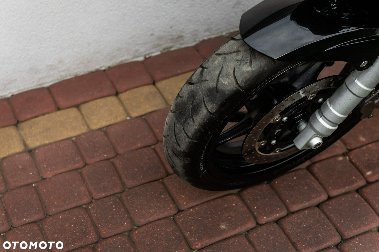 Yamaha FZ - 7