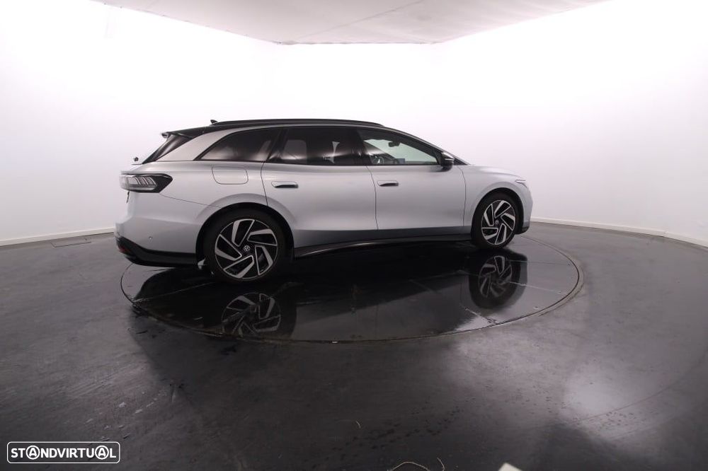 VW ID.7 Tourer 77 kWh Pro Urban - 8