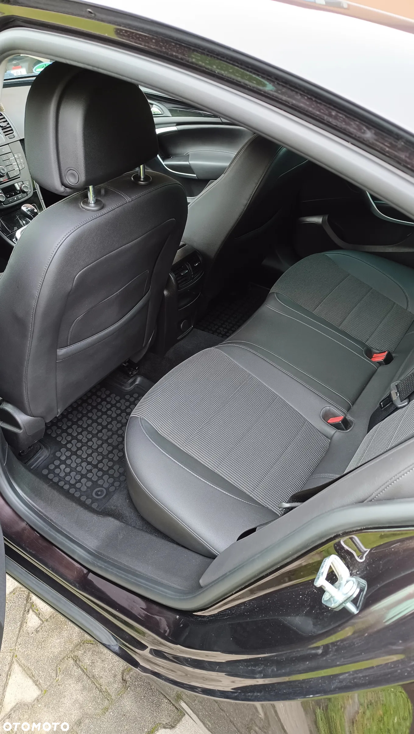 Opel Insignia 2.0 CDTI Edition - 10