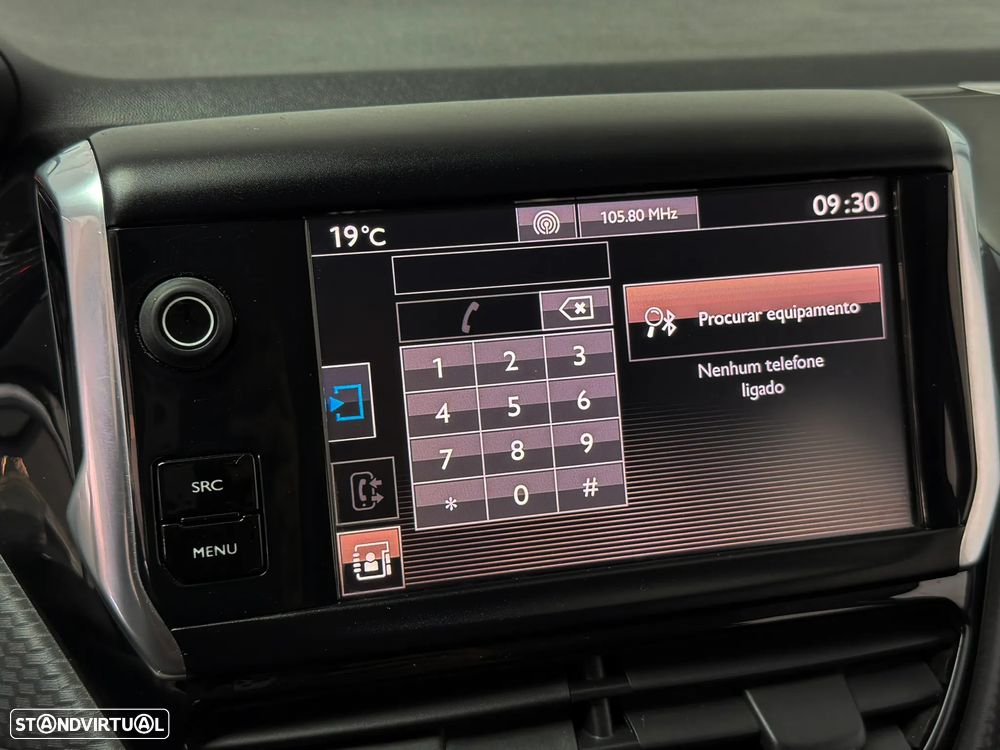 Peugeot 2008 1.2 PureTech Style - 21