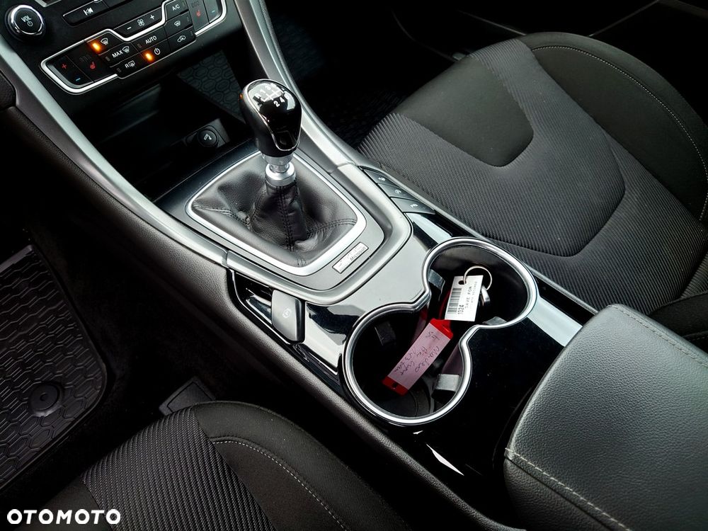 Ford Mondeo 2.0 TDCi Titanium - 18