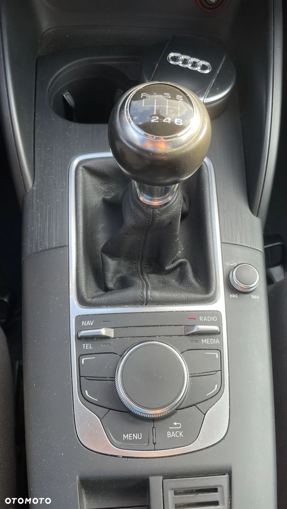 Audi A3 Sportback 2.0 TDI Ambiente - 13