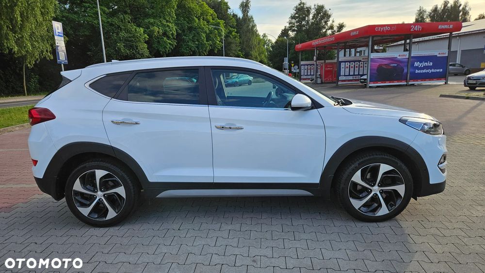 Hyundai Tucson 1.7 CRDI BlueDrive GO Plus 2WD DCT - 11