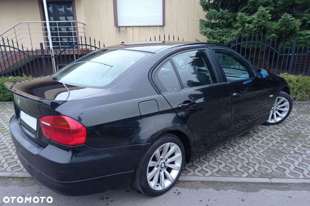 BMW Seria 3 318d - 8