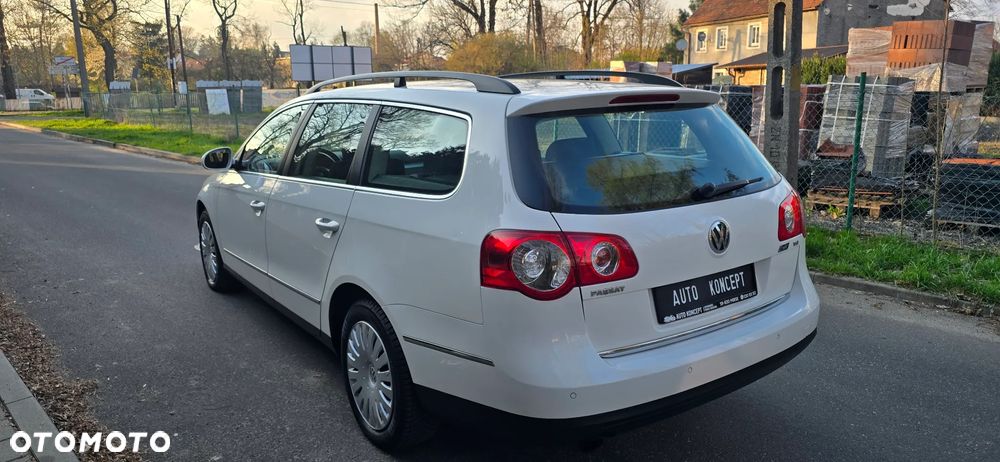 Volkswagen Passat 1.4 TSI Trendline BlueMotion Technology - 4