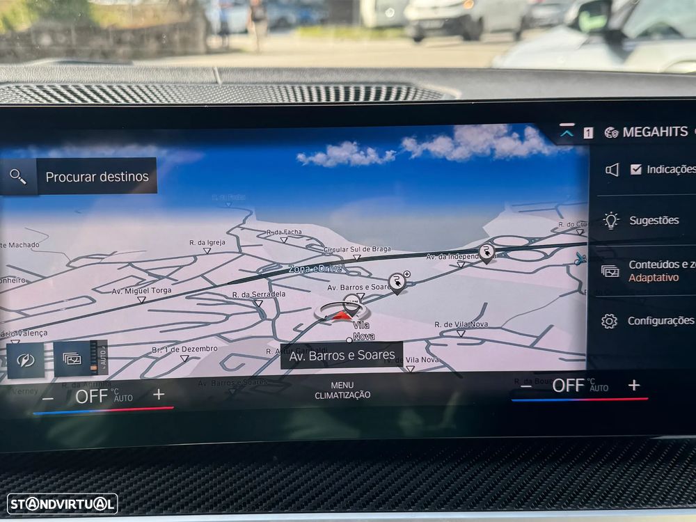 BMW 330 e Pack Desportivo M Pro Auto - 10