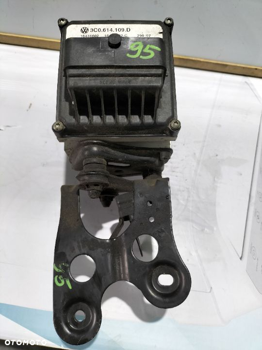 POMPA HAMULCOWA ABS VW PASSAT B6 3C0 614 109D 1.9TDI - 5