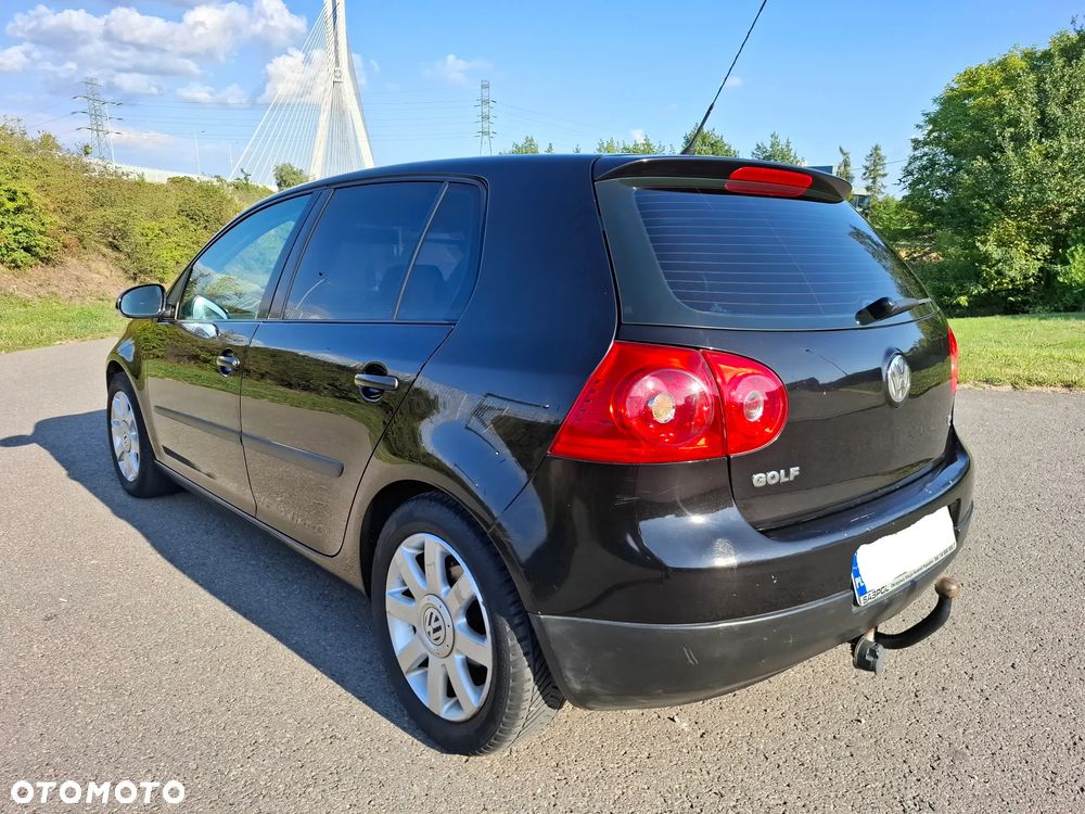 Volkswagen Golf 1.6 Comfortline - 21