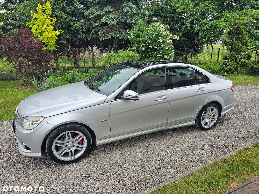 Mercedes-Benz Klasa C 180 Kompressor BlueEFFICIENCY Special Edition - 7