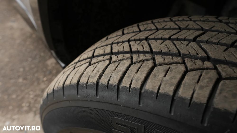 Toyota RAV4 2.5 4x4 Style Selection - 36