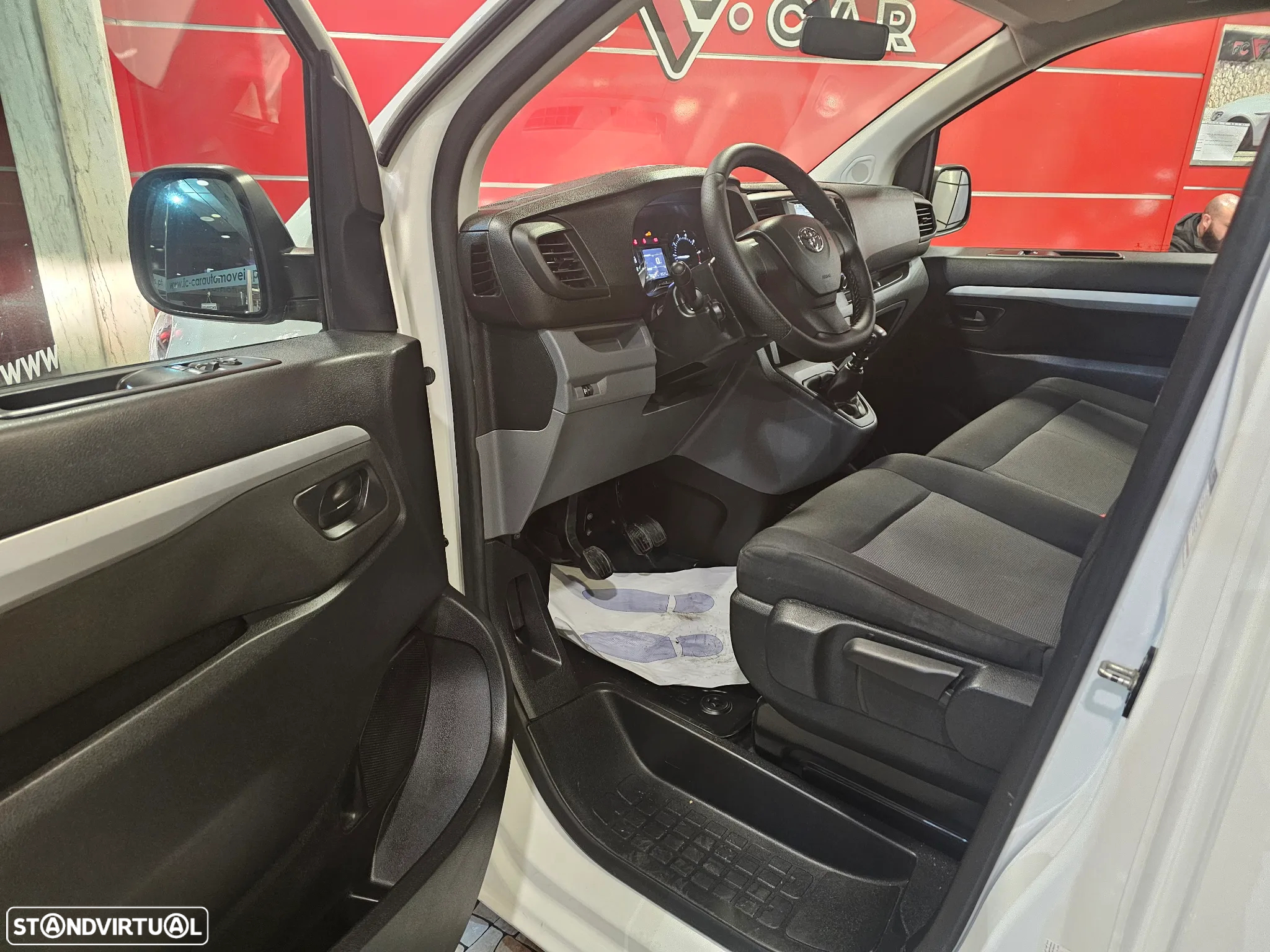 Toyota Proace 1.6 D-4D L1 6L - 17