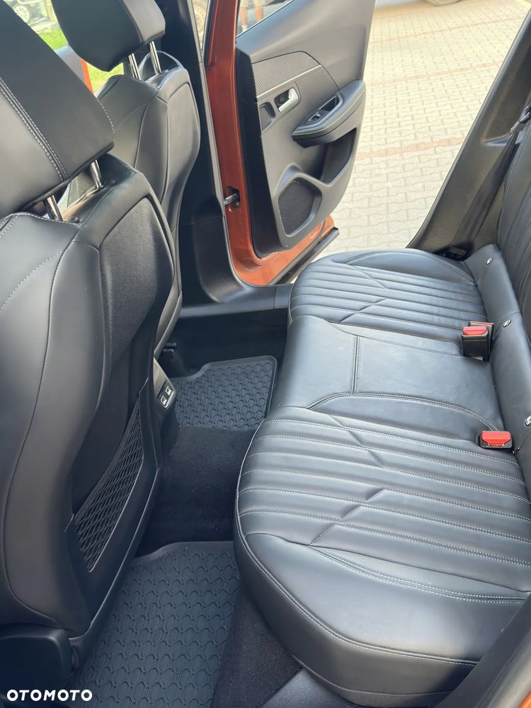 Peugeot 2008 1.2 PureTech GT S&S EAT8 - 16