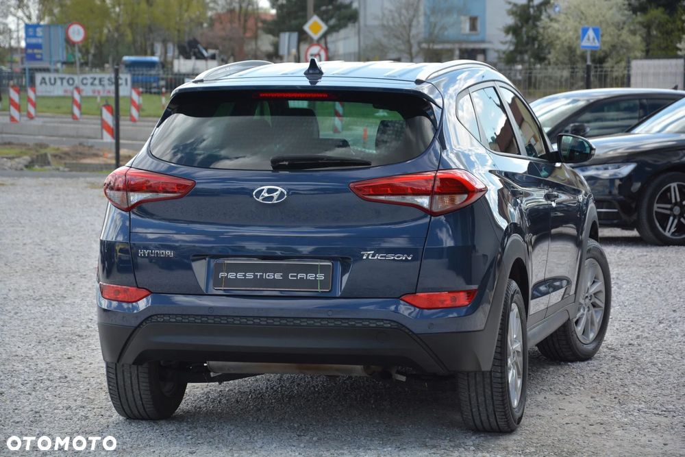 Hyundai Tucson blue 1.6 GDi 2WD Passion - 12