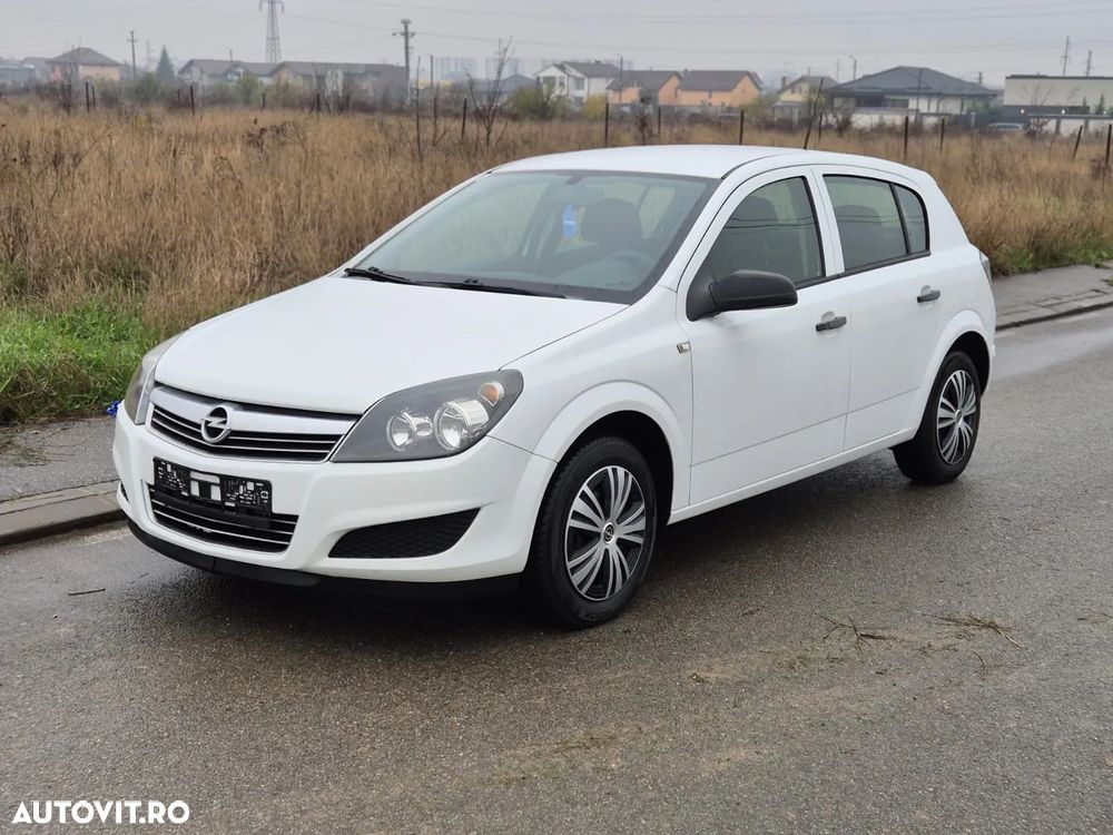 Opel Astra - 1