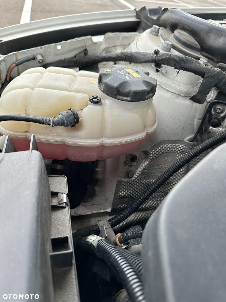 BMW Seria 3 320d Touring xDrive Sport Line - 23