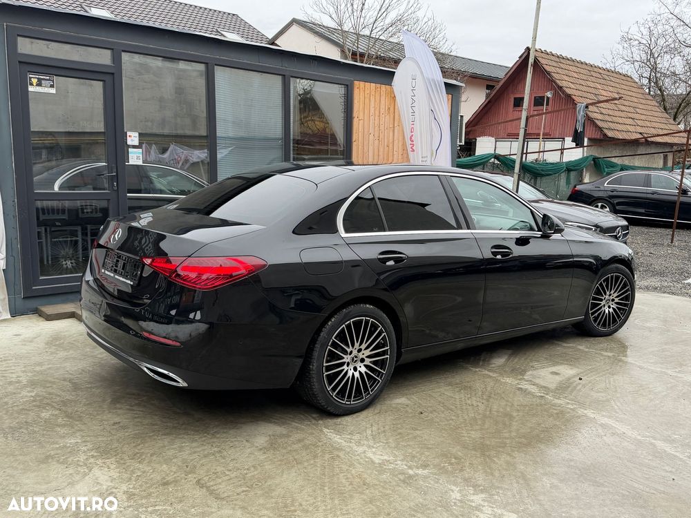 Mercedes-Benz C - 26