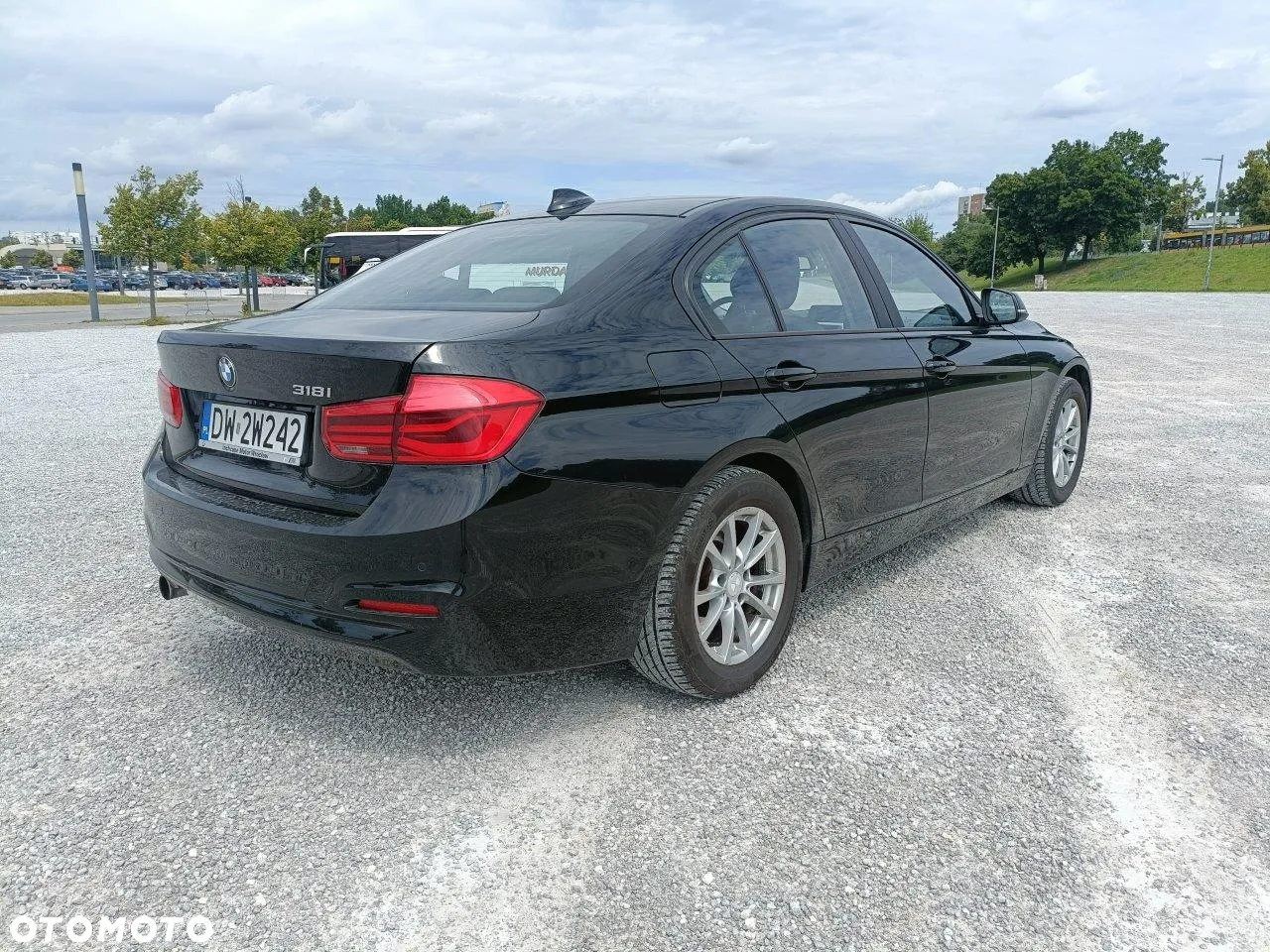 BMW Seria 3 318i - 6