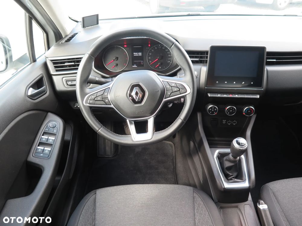 Renault Clio - 13