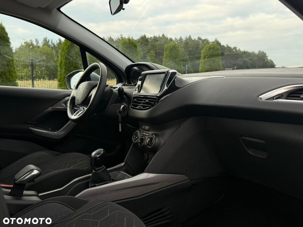 Peugeot 2008 1.6 BlueHDi Active - 10